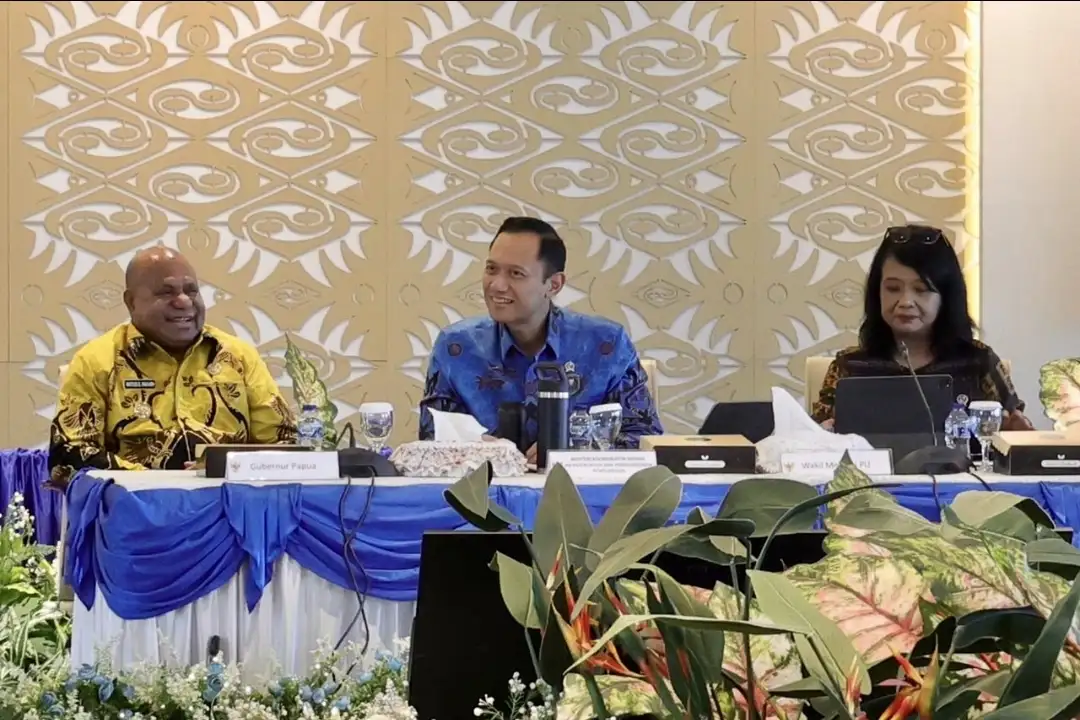 AHY: Pembangunan Papua Harus Perkuat Infrastruktur dan SDM