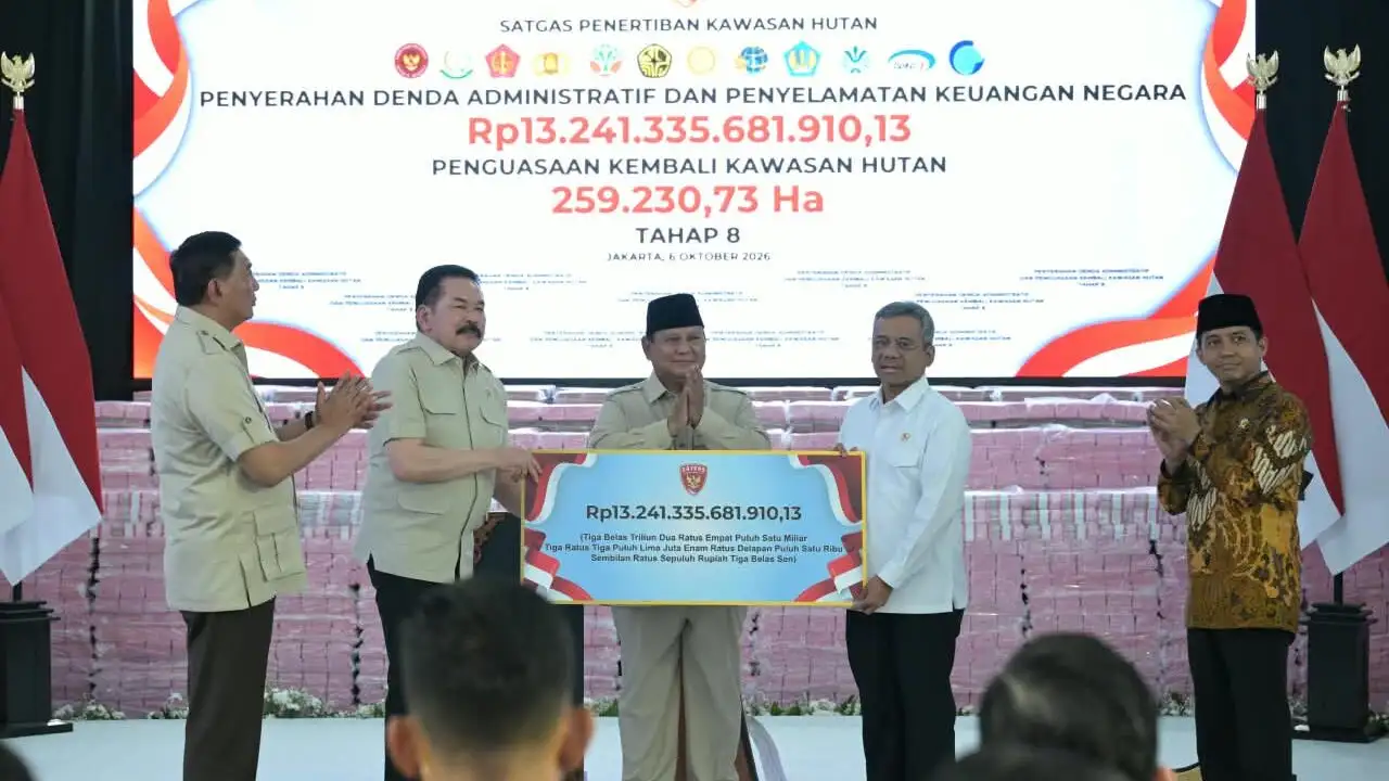 Satgas PKH Serahkan Rp13,24 Triliun, Prabowo: Total Rp52 Triliun