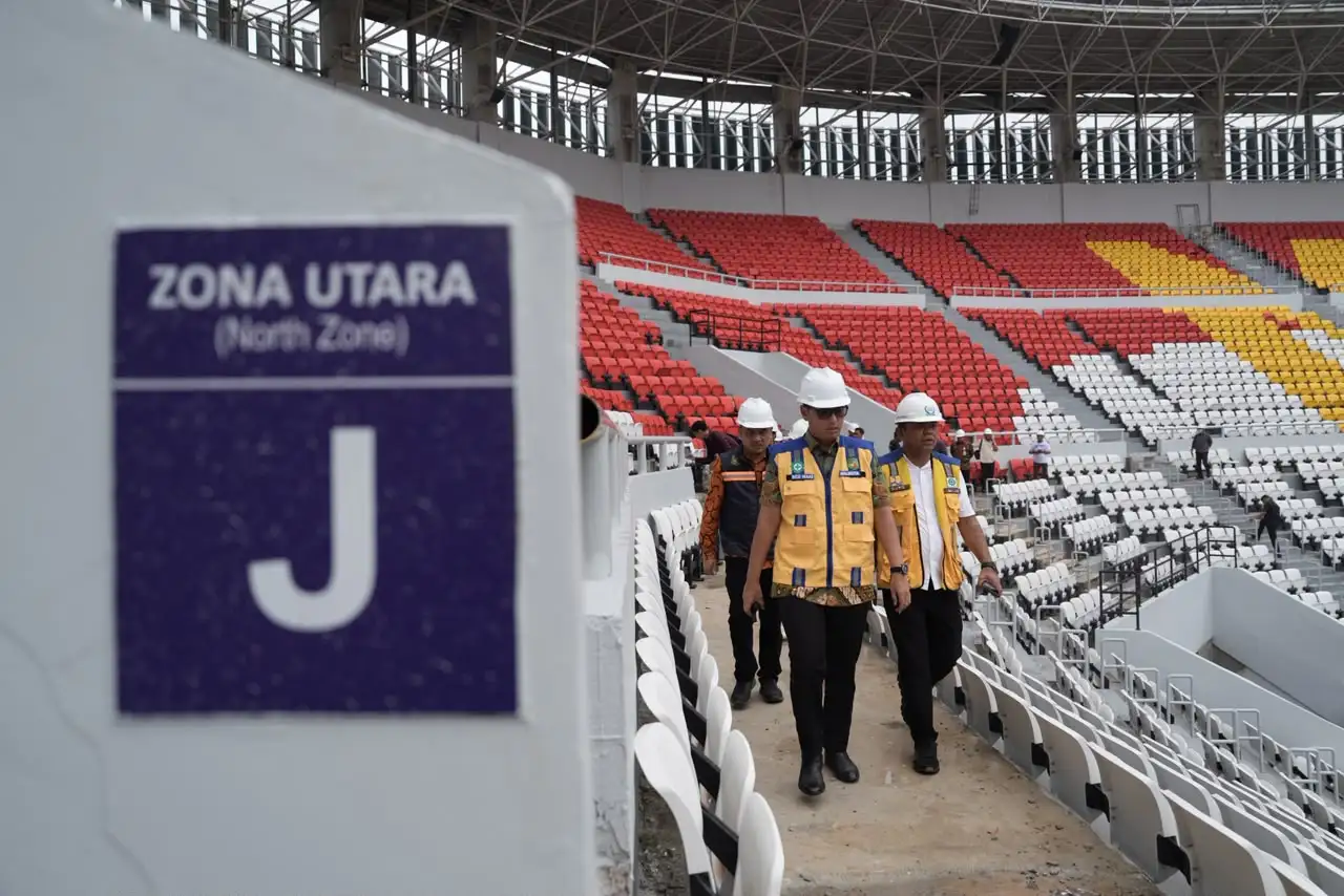 Rico Waas Soroti Tangga dan Akses Tribun Stadion Teladan