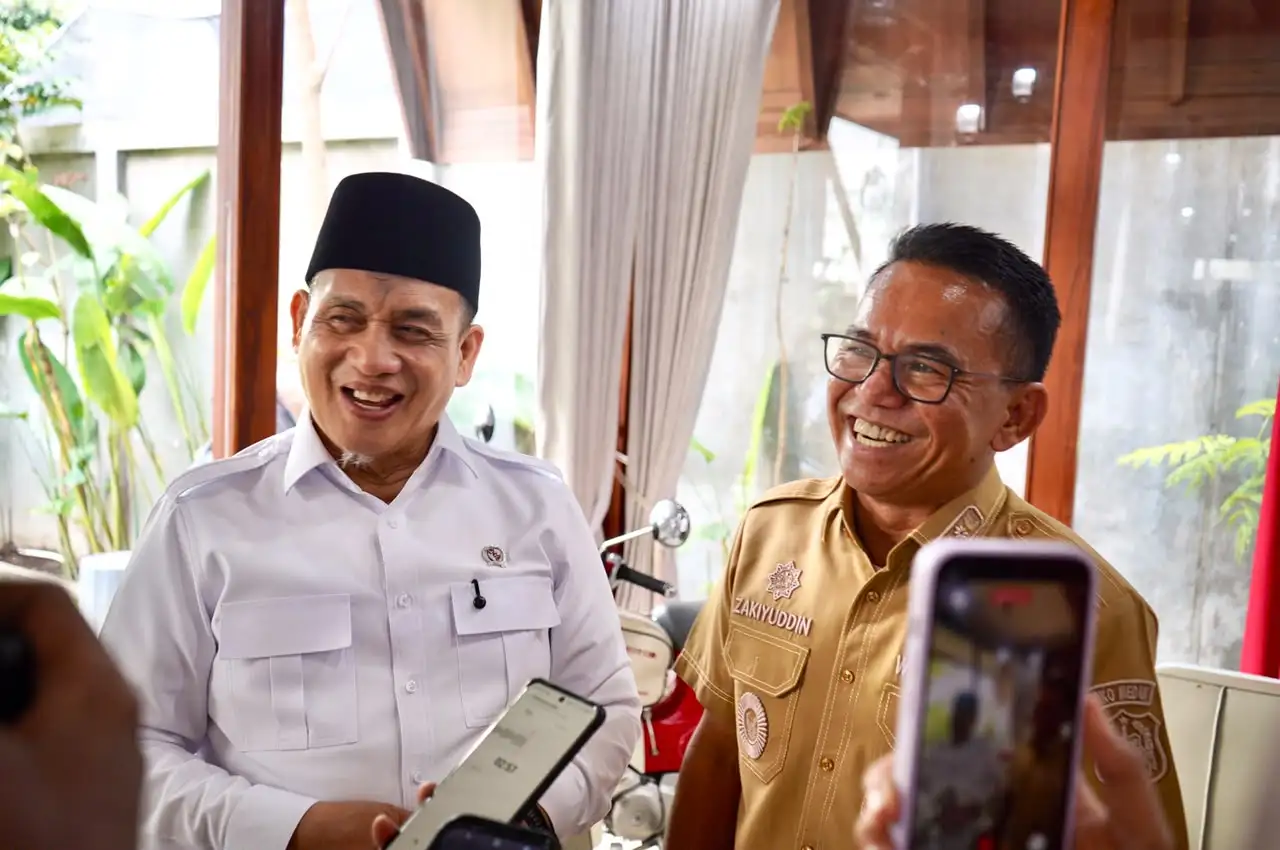 Wamenag Sambangi Zakiyuddin, Kenang Persahabatan dengan Saleh Harahap