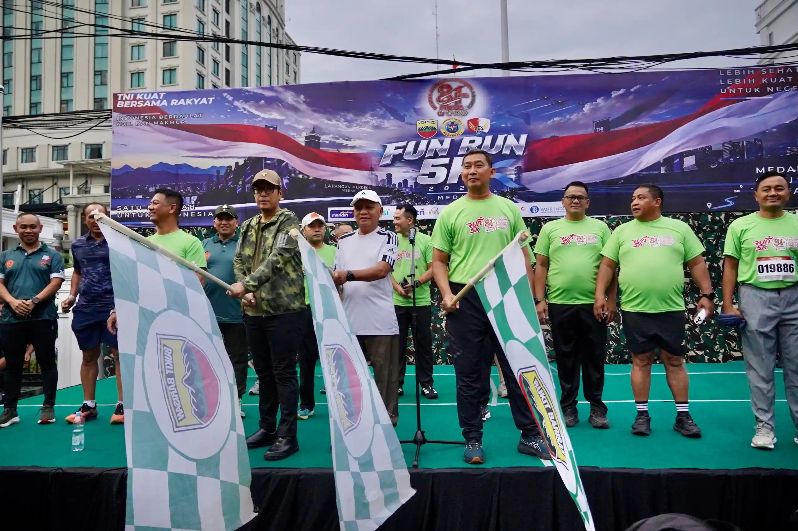 Fun Run 5K HUT ke-81 TNI di Medan Diikuti 20.000 Peserta