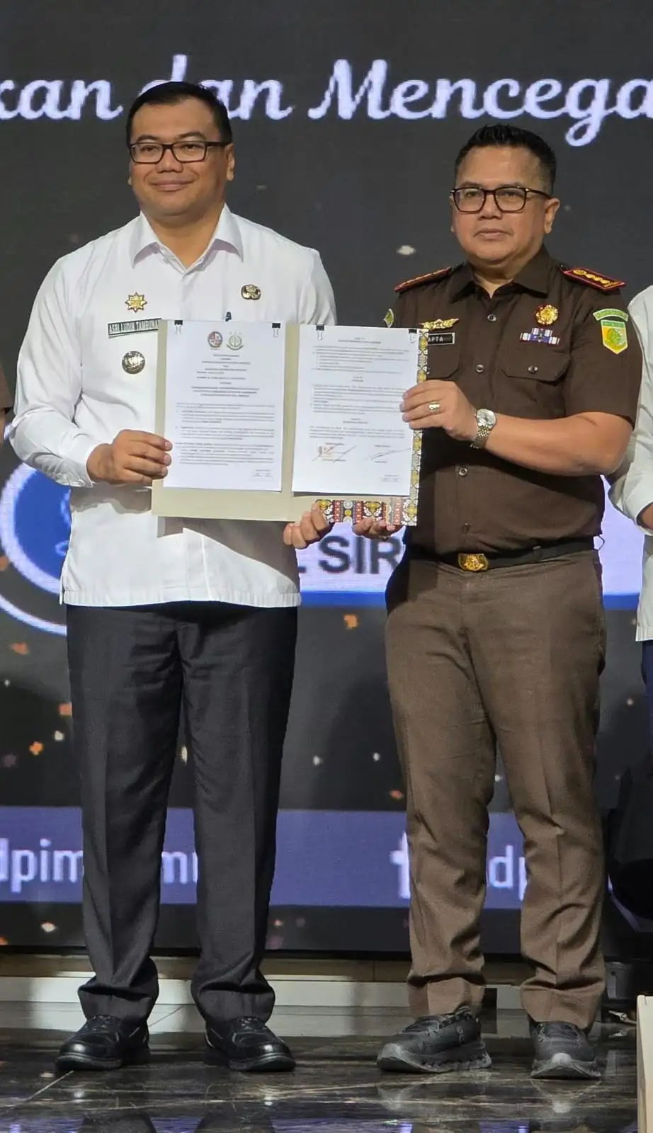 Kajari dan Bupati Deli Serdang Teken MoU Jaksa Sahabat Pendidik